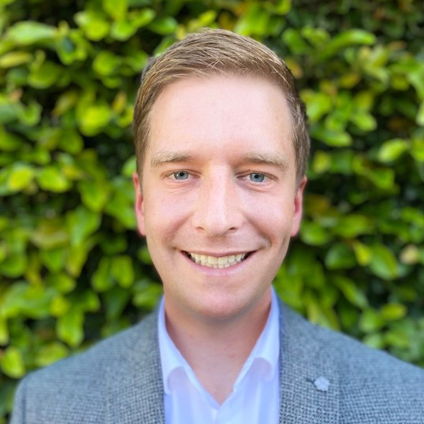 Mr Ryan Smit, Specialist Oral and Maxillofacial Surgeon